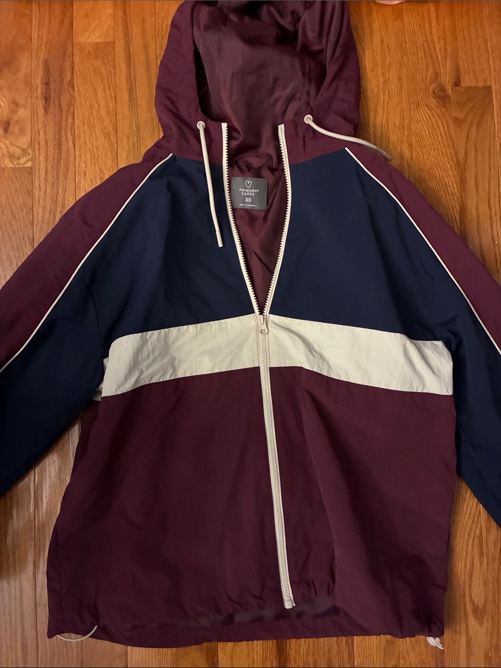 NWOT Hooded Windbreaker Jacket in Burgundy, Navy & White